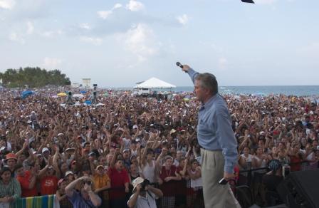 Luis palau at rally